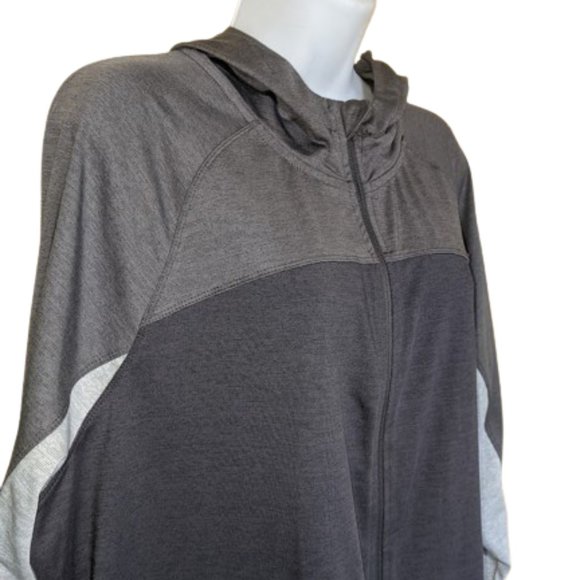 Fall Spring Activewear Black Gray Hooded Jacket Size 6X Fits 4X or 5X - Picture 4 of 6